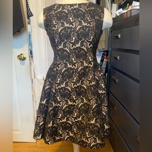 Pre-Owned, Women’s Size XS Aqua Black and Cream Lace Mini Dress